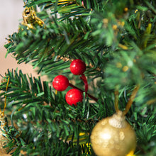 Laden Sie das Bild in den Galerie-Viewer, Weihnachtsbaum Christbaum mit Stechpalmenbeeren, Kugeln und LED-Lichtern, 40 cm