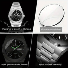 Laden Sie das Bild in den Galerie-Viewer, Elegante Herren-Armbanduhr, Stahlband mit schwarzem Ziffernblat.  Mit präzisem Quarzwerk