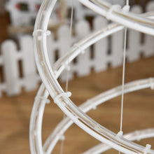 Laden Sie das Bild in den Galerie-Viewer, Moderner Spiral-Weihnachtsbaum mit LED-Lichtern – 183 cm