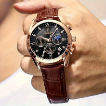 Laden Sie das Bild in den Galerie-Viewer, Herren-Armbanduhr goldfarbenes Gehäuse mit braunem Echtleder-Armband.