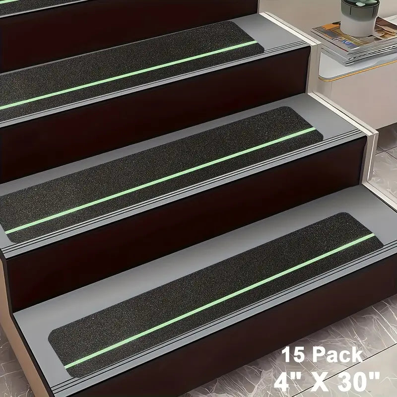 Lebensretter: 15 x Antirutsch-Streifen für Treppen 10x76 cm. 80er Körnung. Schwarz. Inklusive Leuchtstreifen für mehr Sicherheit.