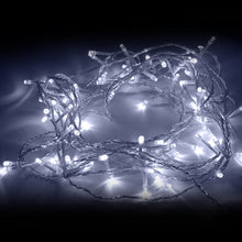 Laden Sie das Bild in den Galerie-Viewer, LED-Lichterkette für Innen- und Außenbereich – 50 Meter lang, kaltweiß