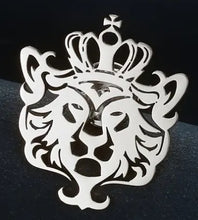 Laden Sie das Bild in den Galerie-Viewer, Brosche, Anstecker individualisiert. Silber. Ca. 4 cm Breite. Gefertigt nach Ihrem Firmenlogo oder Text. Wir setzen es für Sie um!