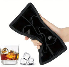 Laden Sie das Bild in den Galerie-Viewer, Coole Drinks, große Form: 6er-Silikon-Eiswürfelform für extra große Eiswürfel