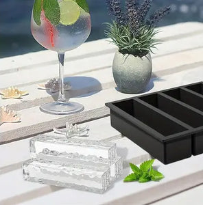 Coole Drinks, edle Form: 4er-Silikon-Eiswürfelform für extra lange Eiswürfel