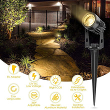 Laden Sie das Bild in den Galerie-Viewer, LED Gartenlicht 4er Set mit Gartenspieß. 4 x 3 Watt LED-Licht. Warmweiß.