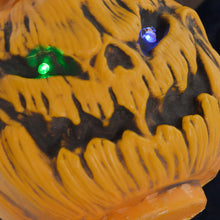 Laden Sie das Bild in den Galerie-Viewer, Halloween Hexe 190 cm mit LED-Lichter, Soundfunktion