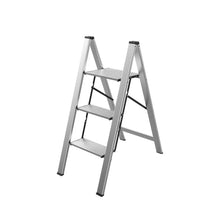 Laden Sie das Bild in den Galerie-Viewer, Schlank hinter jedem Schrank: Spezial Aluminium-Klappleitern für jeden Einsatz. 5 Modelle.