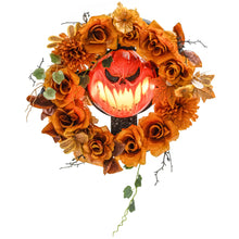 Laden Sie das Bild in den Galerie-Viewer, Halloween-Kranz mit Kürbisgesicht &amp; 44 LED-Lichtern – Flackernder Grusel für Tür, Fenster &amp; Kamin, 44 cm