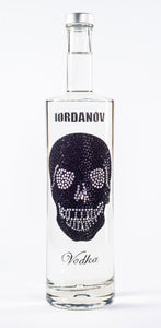 0,7 Liter Iordanov Vodka Diamond Skull Edition aus ca. 1000 Kristallen (57,00€ / L.)