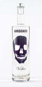 1 Liter Iordanov Vodka Diamond Skull Edition aus ca. 1000 Kristallen