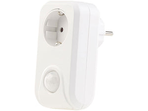 Bewegungsmelder Stecker: Steckdose mit PIR-Bewegungsmelder, 3.680 Watt Schalt-Leistung (Lichtsensor Steckdose)