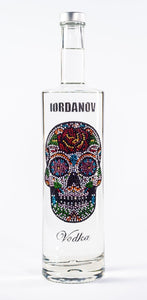 0,7 Liter Iordanov Vodka Diamond Skull Edition aus ca. 1000 Kristallen (57,00€ / L.)