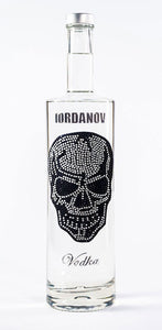 0,7 Liter Iordanov Vodka Diamond Skull Edition aus ca. 1000 Kristallen (57,00€ / L.)