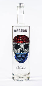 0,7 Liter Iordanov Vodka Diamond Skull Edition aus ca. 1000 Kristallen (57,00€ / L.)