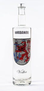 0,7 Liter Iordanov Vodka Diamond Skull Edition aus ca. 1000 Kristallen (57,00€ / L.)