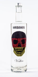 0,7 Liter Iordanov Vodka Diamond Skull Edition aus ca. 1000 Kristallen (57,00€ / L.)