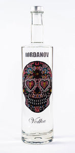 0,7 Liter Iordanov Vodka Diamond Skull Edition aus ca. 1000 Kristallen (57,00€ / L.)