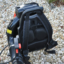 Laden Sie das Bild in den Galerie-Viewer, Profi Motor - Laubbläser, 3 PS - Leiser 4-Takt-Motor.