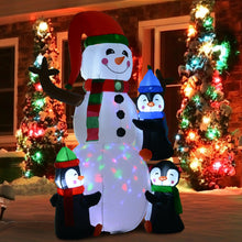 Laden Sie das Bild in den Galerie-Viewer, Aufblasbarer Schneemann mit 3 Pinguinen, 180 cm mit LED-Beleuchtung. Weihnachten Deko Luftfigur